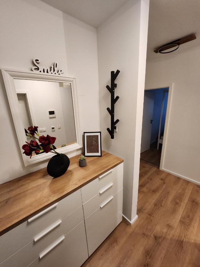 Mickey Apartment Old Town บราติสลาวา ภายนอก รูปภาพ